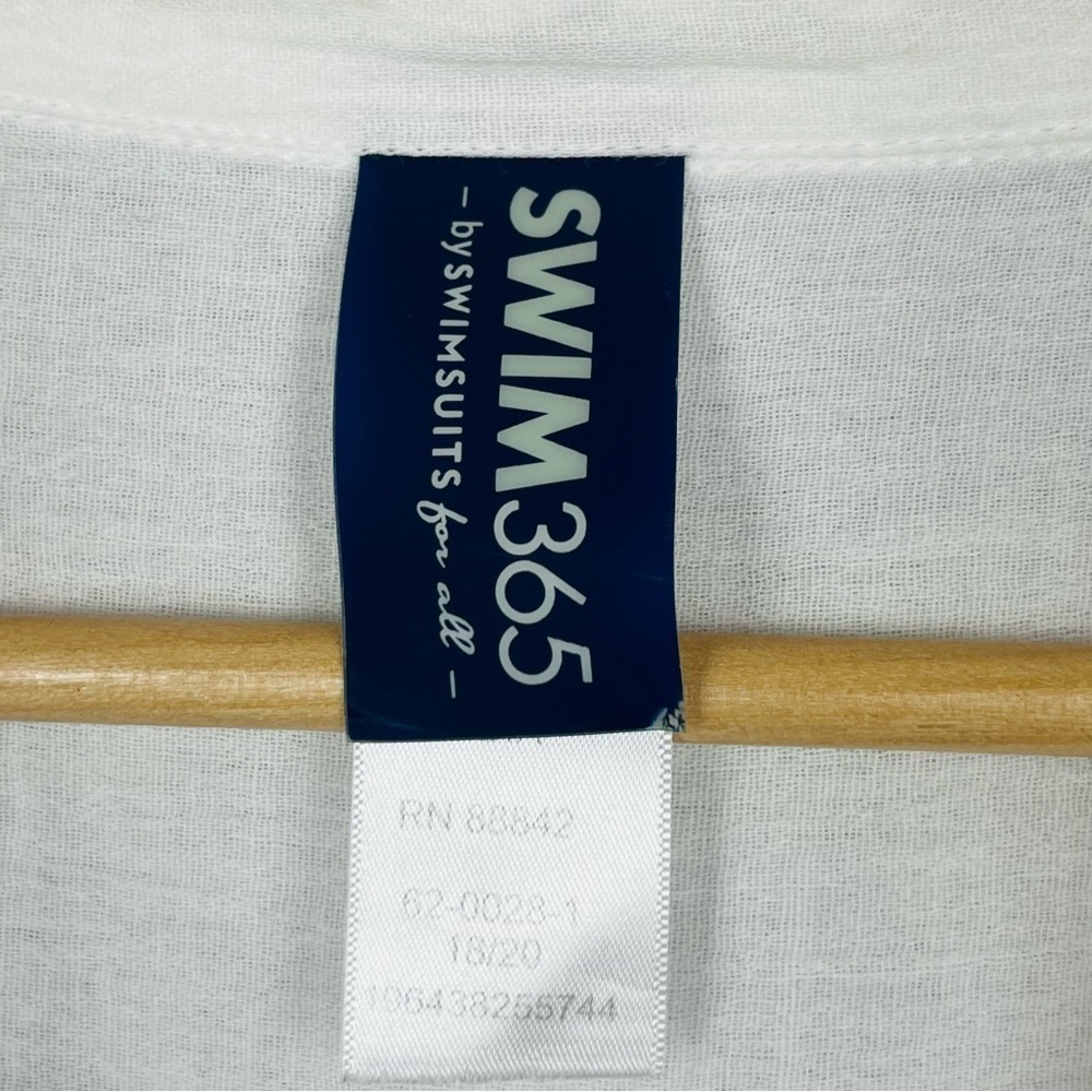 Swimsuits For All Swim 365 white Button-Front roll tab Swim Cover Up, 18/20. - Picture 9 of 11